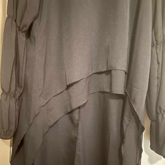 Black hi/lo top NEVER WORN size xxl - Picture 3 of 3